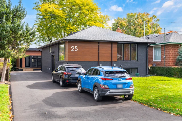 25 Templar Drive, Etobicoke - photo 3