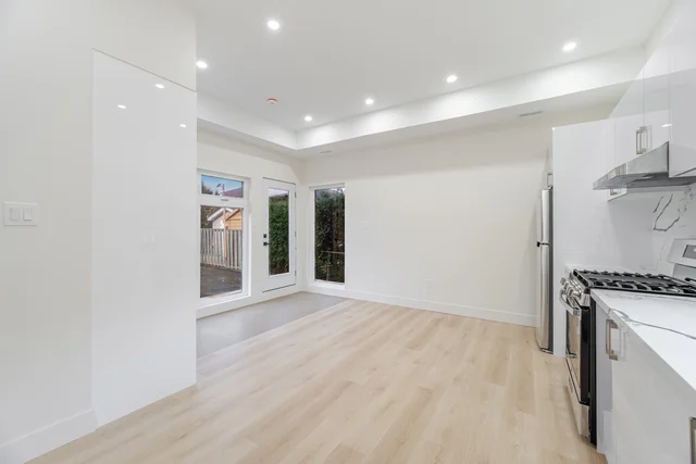 25 Templar Drive, Etobicoke - photo 21