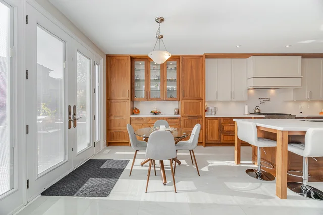 2118 Vineland Crescent, Oakville - photo 21