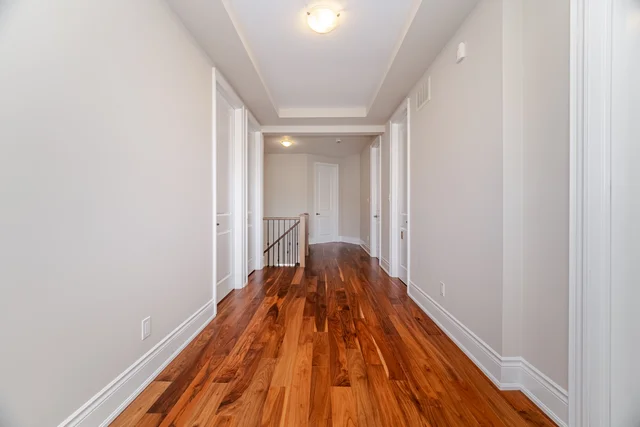2118 Vineland Crescent, Oakville - photo 31