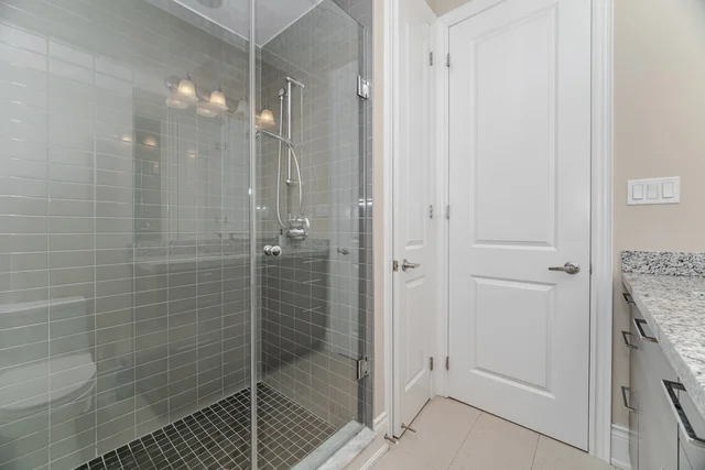 2118 Vineland Crescent, Oakville - photo 42