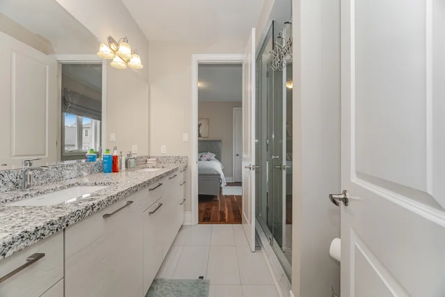 2118 Vineland Crescent, Oakville - photo 47