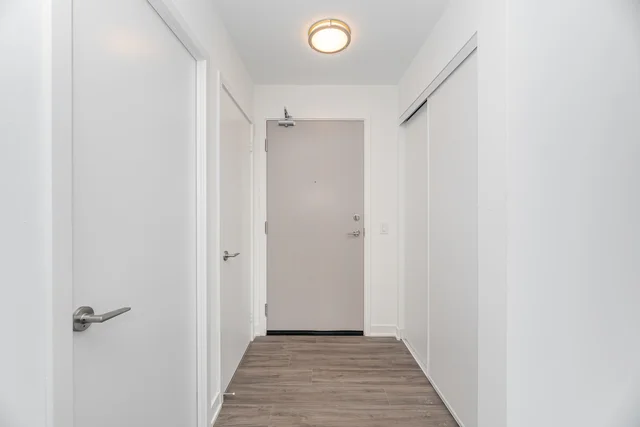 #720-681 Yonge Street, Barrie - photo 6