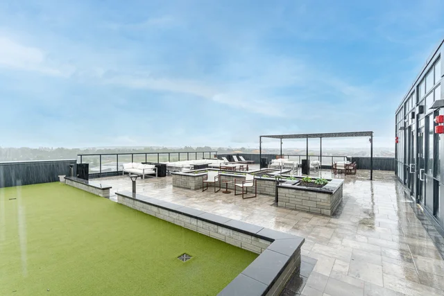 #720-681 Yonge Street, Barrie - photo 26