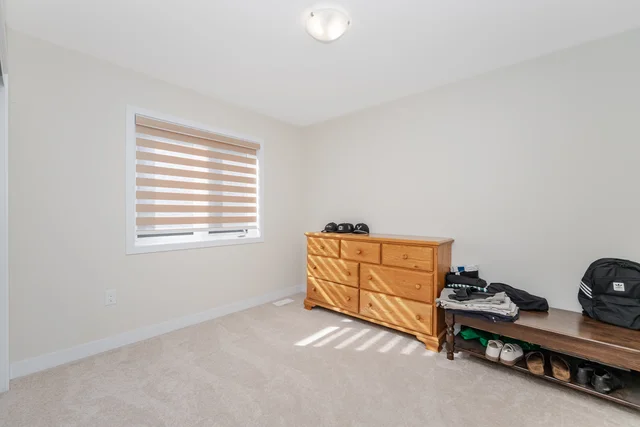 128 Whithorn Crescent, Haldimand - photo 38