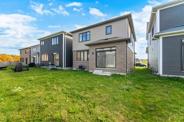 128 Whithorn Crescent, Haldimand - photo 47