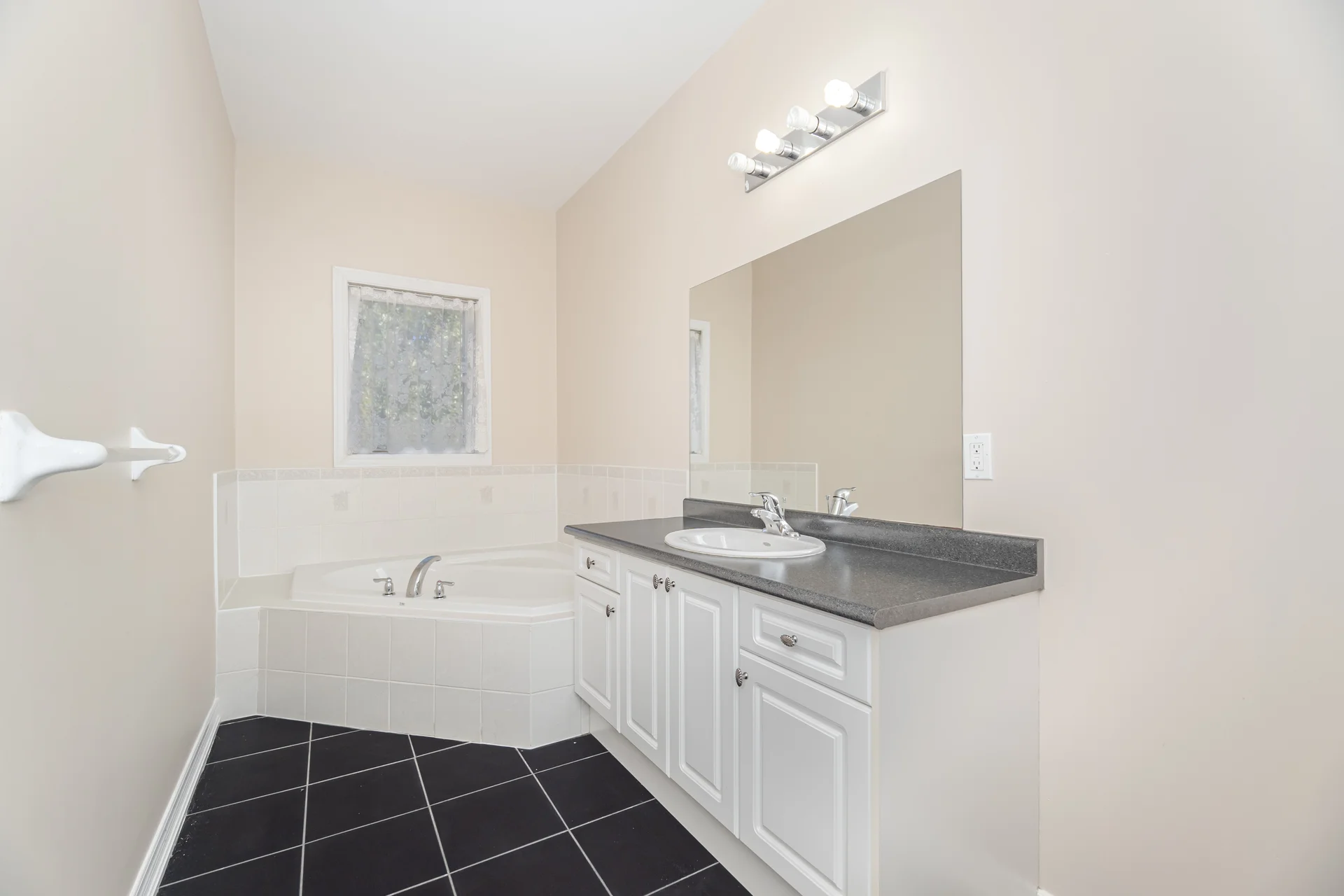 57 Bronze Crescent, Bradford - photo 28