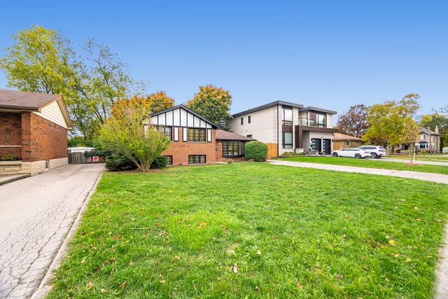 5288 Mericourt Road, Burlington - photo 14