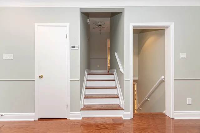 5288 Mericourt Road, Burlington - photo 35