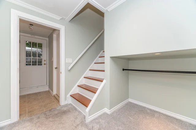 5288 Mericourt Road, Burlington - photo 48