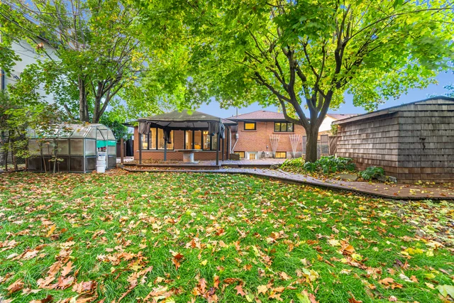 5288 Mericourt Road, Burlington - photo 68