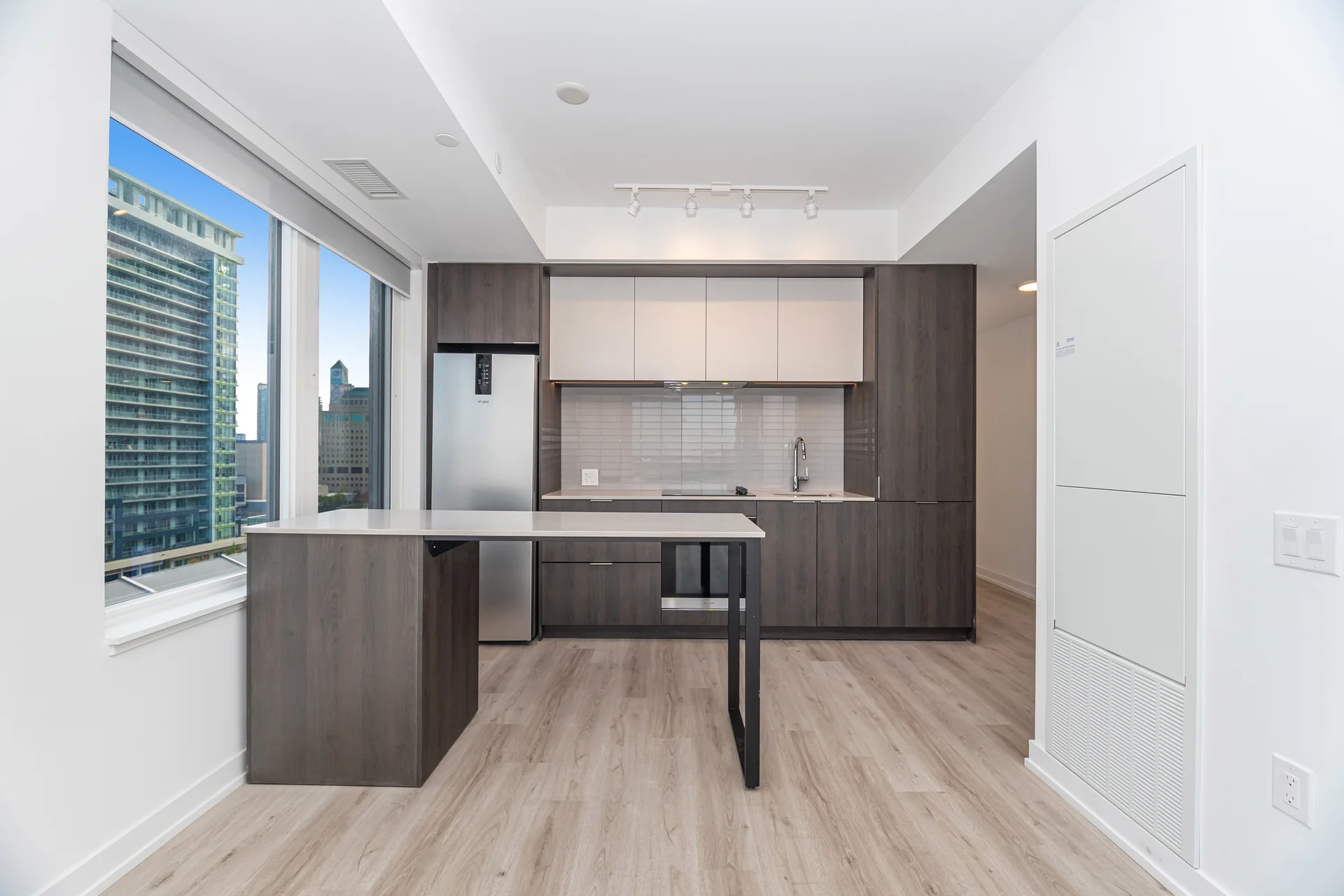 #703-395 Square One Drive, Mississauga - photo 11