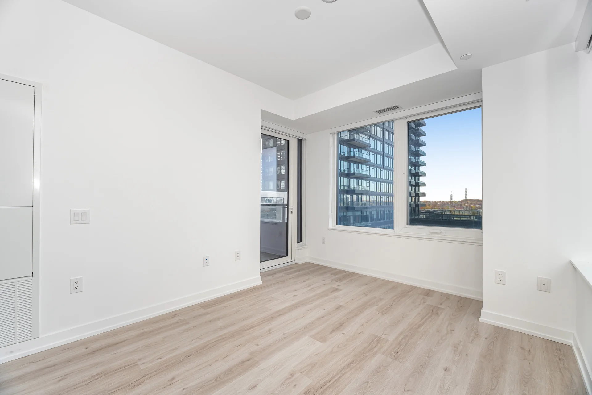 #703-395 Square One Drive, Mississauga - photo 16
