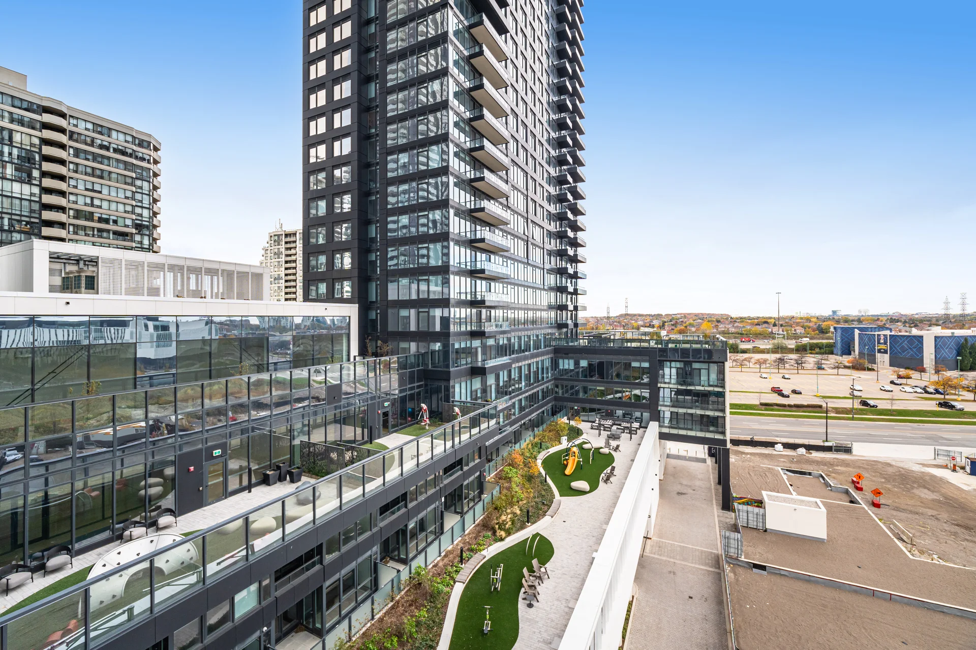 #703-395 Square One Drive, Mississauga - photo 33