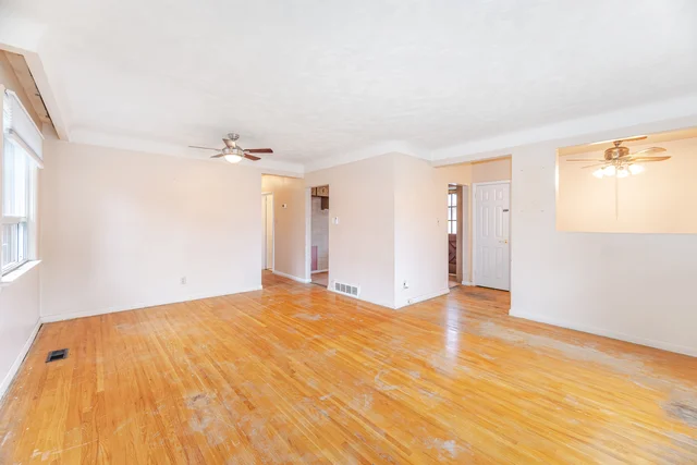 52 Alhart Drive, Etobicoke - photo 12