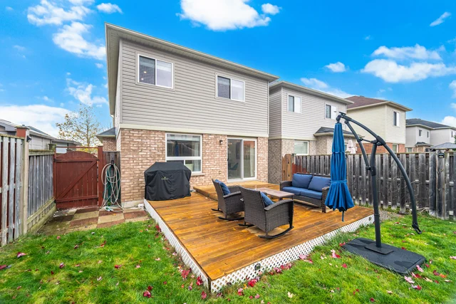 5 Brownell Street, Whitby - photo 55