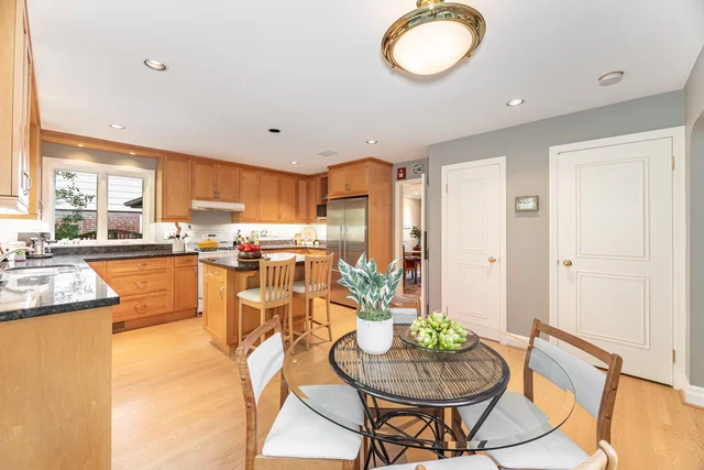 2 Hartfield Court, Etobicoke - photo 18