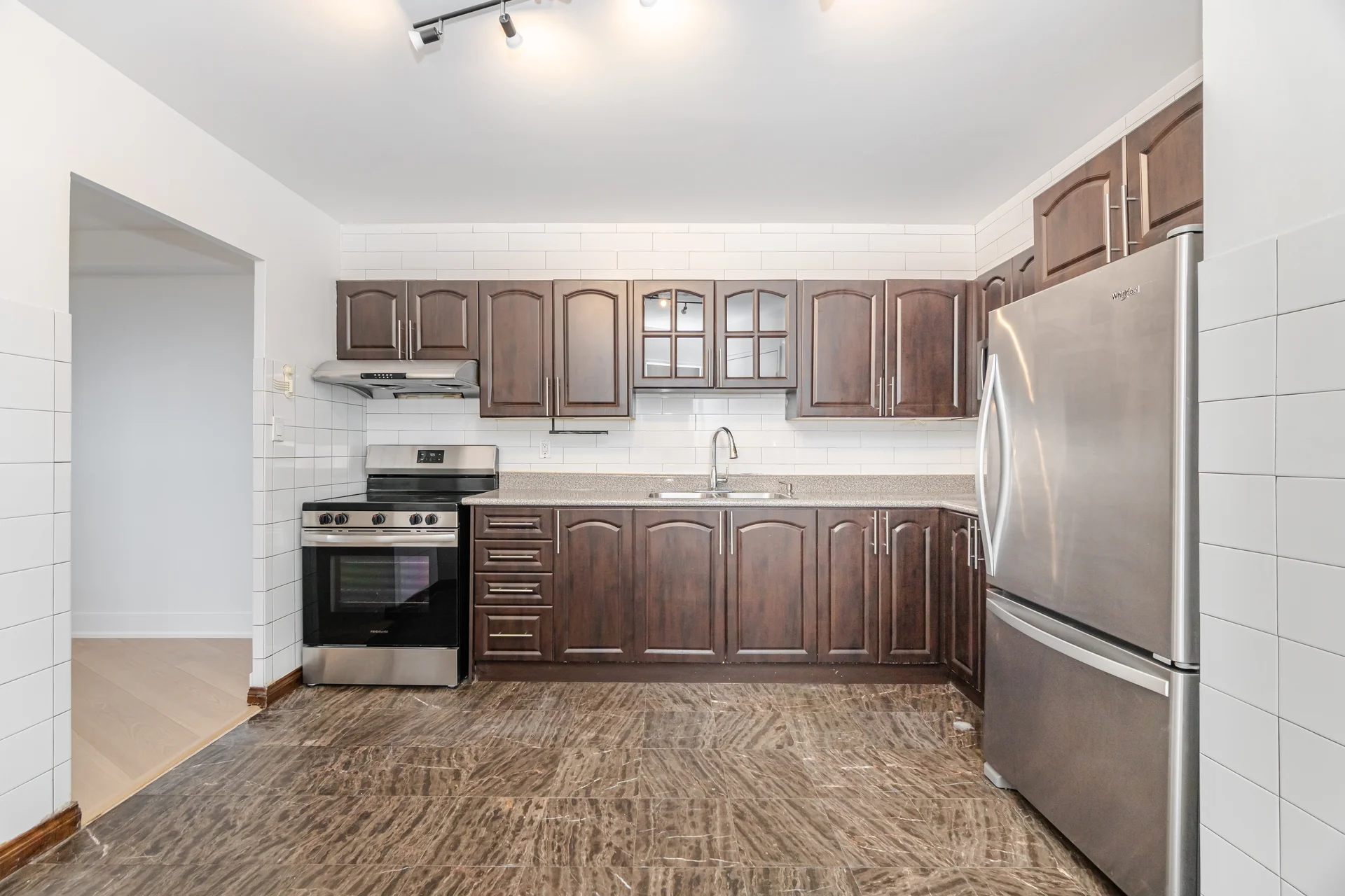 #301-5 Shady Golfway, North York - photo 11