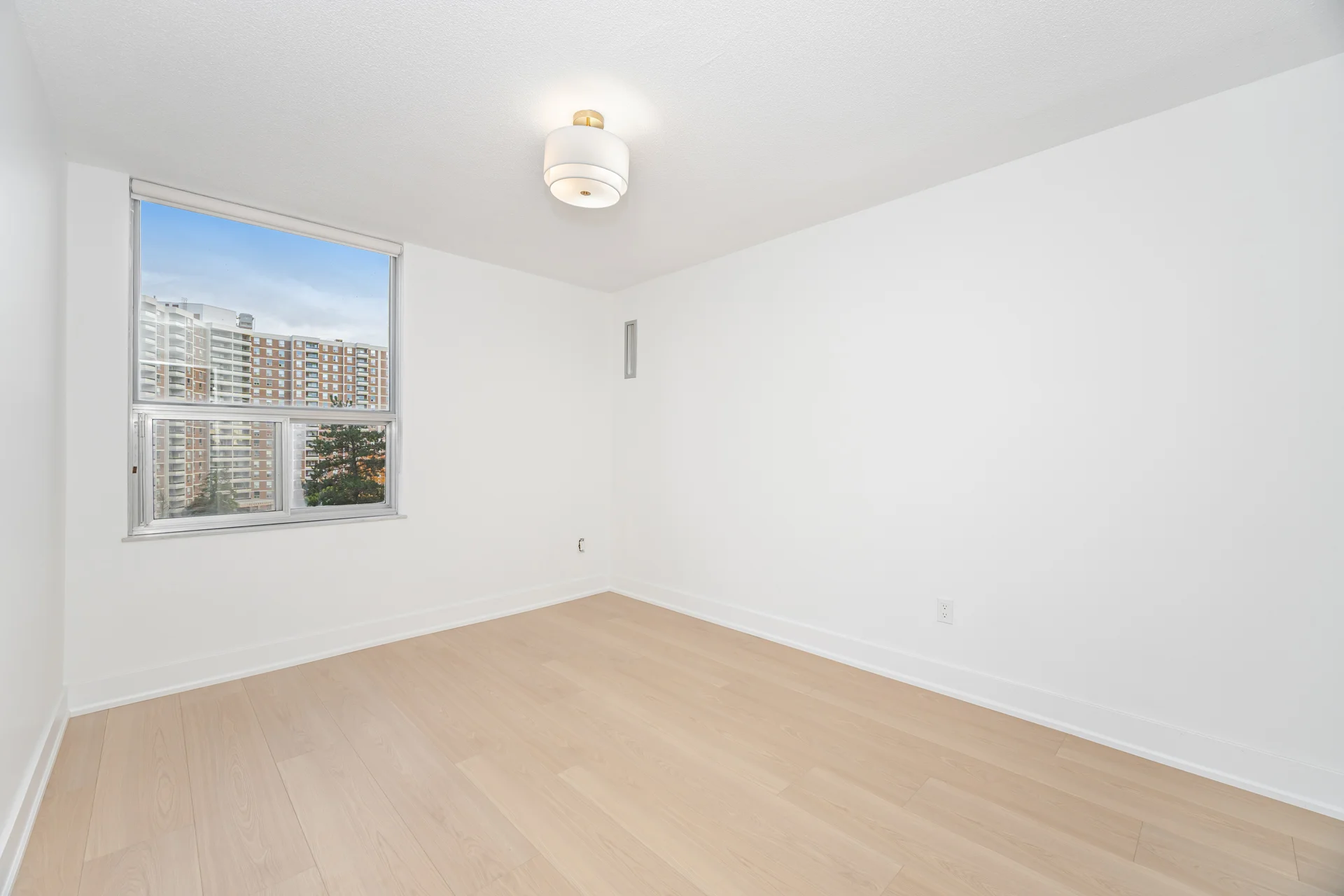 #301-5 Shady Golfway, North York - photo 26