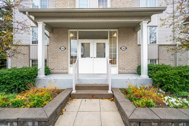#2-38 Petra Way, Whitby - photo 5