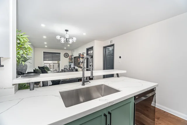 #2-38 Petra Way, Whitby - photo 12