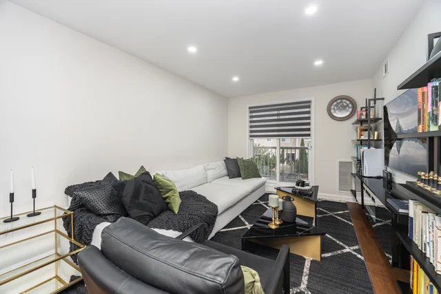 #2-38 Petra Way, Whitby - photo 16