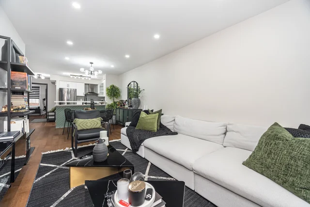 #2-38 Petra Way, Whitby - photo 18