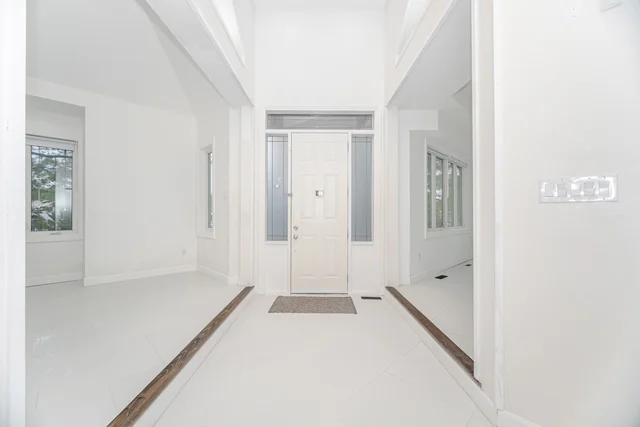 2 Huntingwood Court, Woodbridge - photo 9
