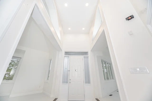 2 Huntingwood Court, Woodbridge - photo 10