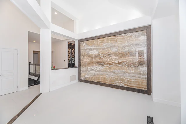 2 Huntingwood Court, Woodbridge - photo 18