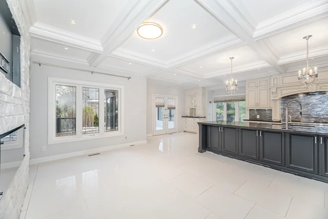 2 Huntingwood Court, Woodbridge - photo 22