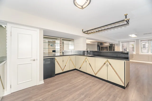 2 Huntingwood Court, Woodbridge - photo 74