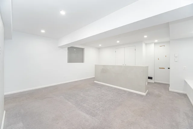 2 Huntingwood Court, Woodbridge - photo 85