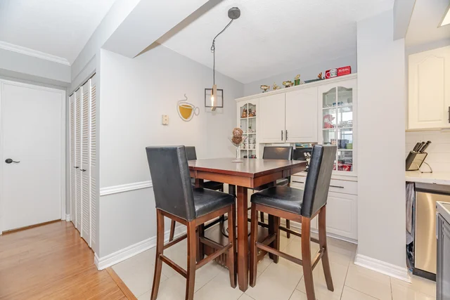 #708-3100 Kirwin Avenue, Mississauga - photo 11