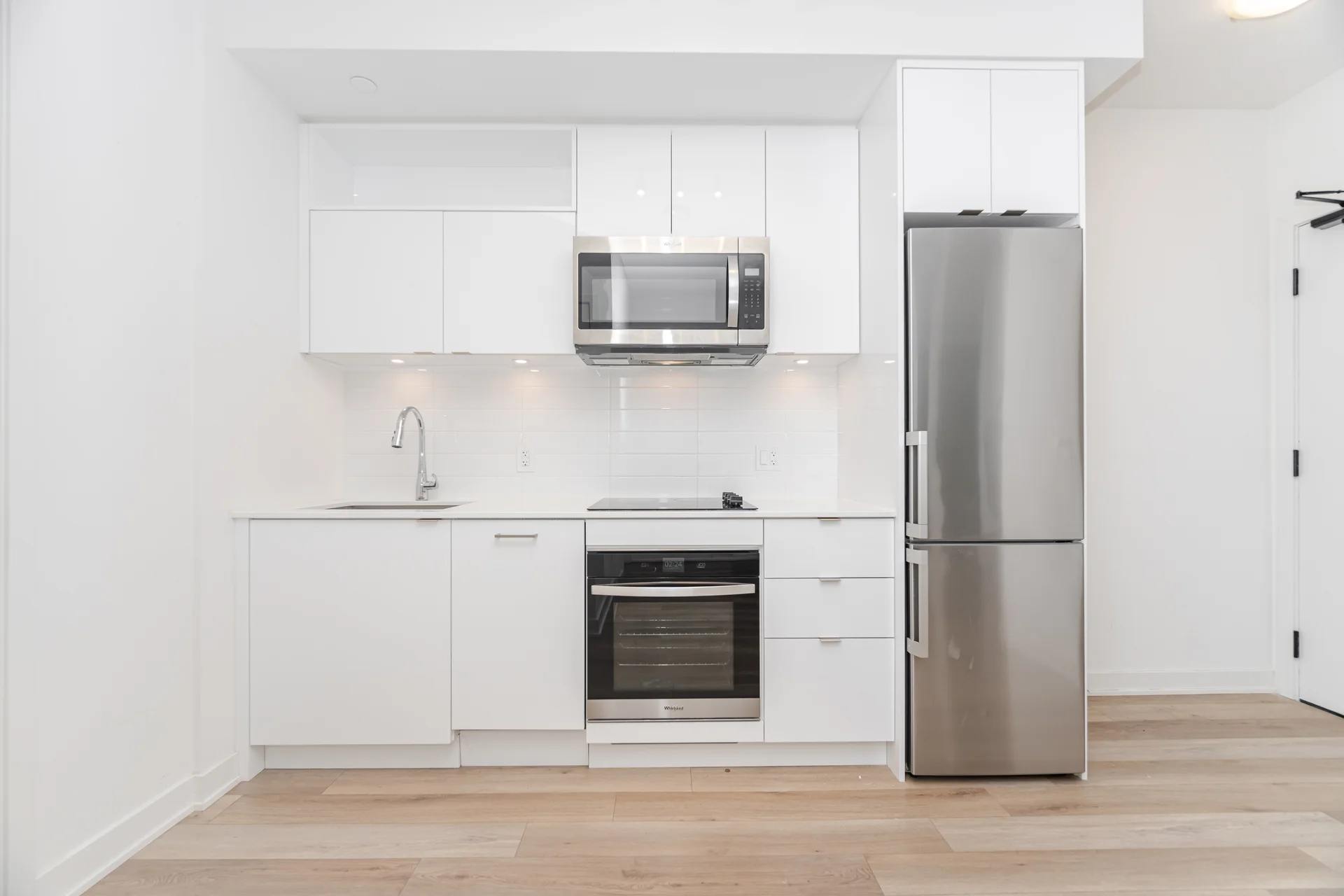 #413E-70 Princess Street, Toronto - photo 7