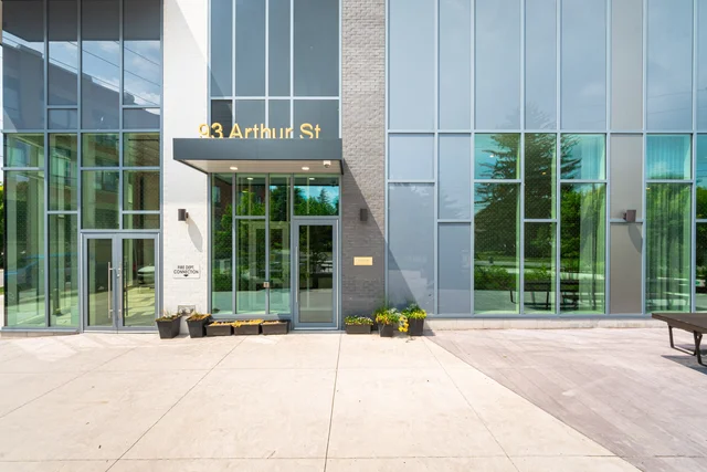 #513-93 Arthur Street South, Guelph - photo 2
