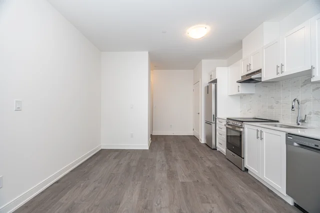 #A-314-705 Davis Drive, Newmarket - photo 7