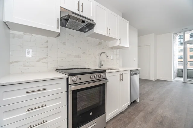 #A-314-705 Davis Drive, Newmarket - photo 11