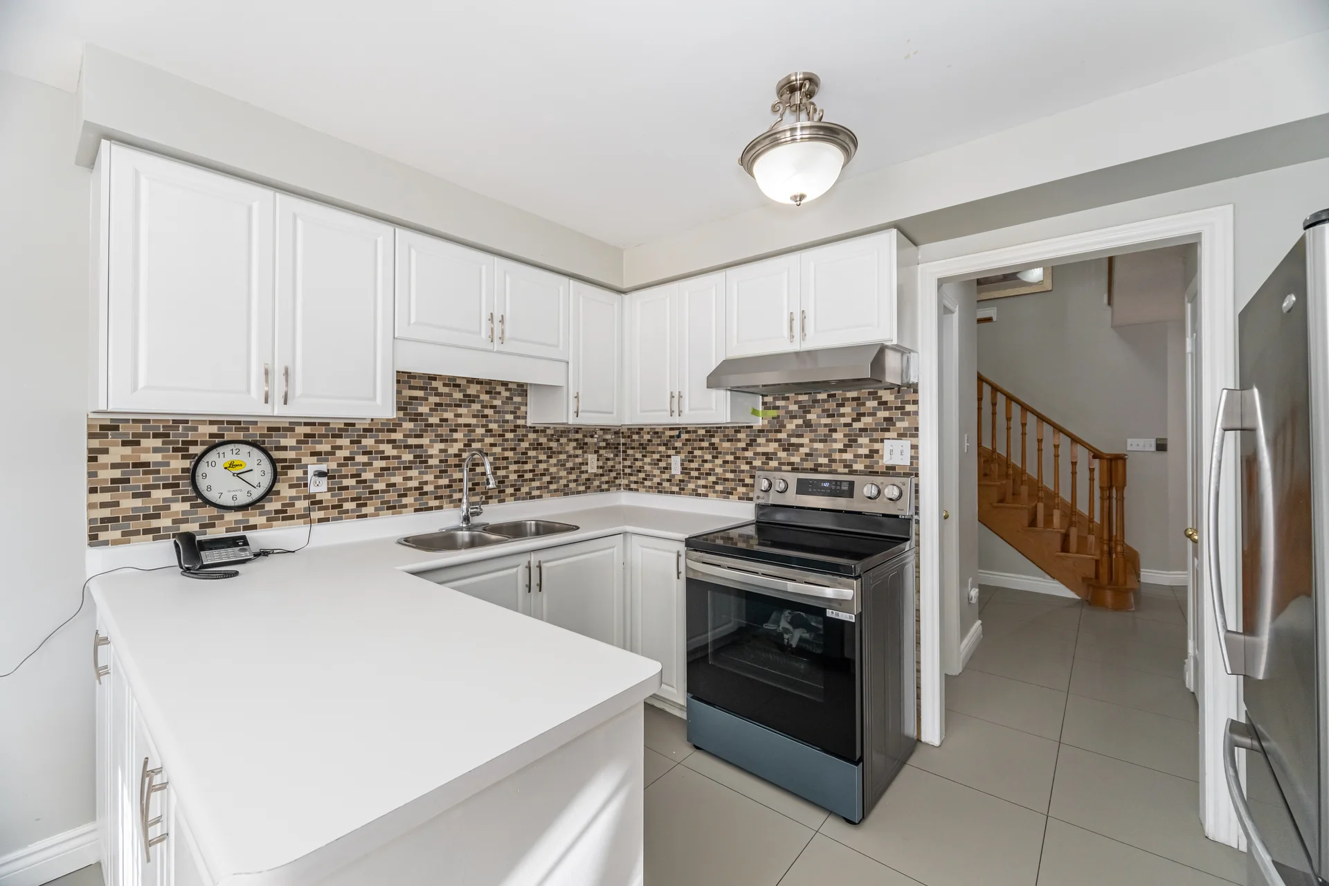 65 Sahara Trail, Brampton - photo 18