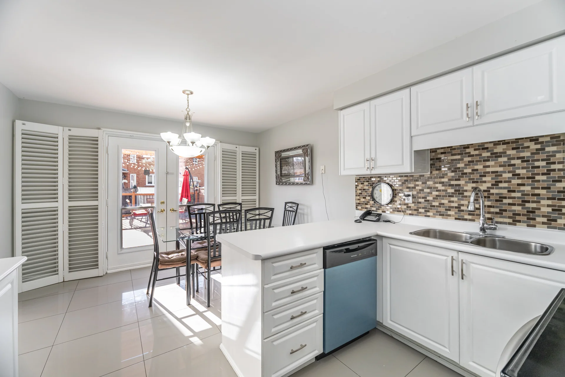 65 Sahara Trail, Brampton - photo 19