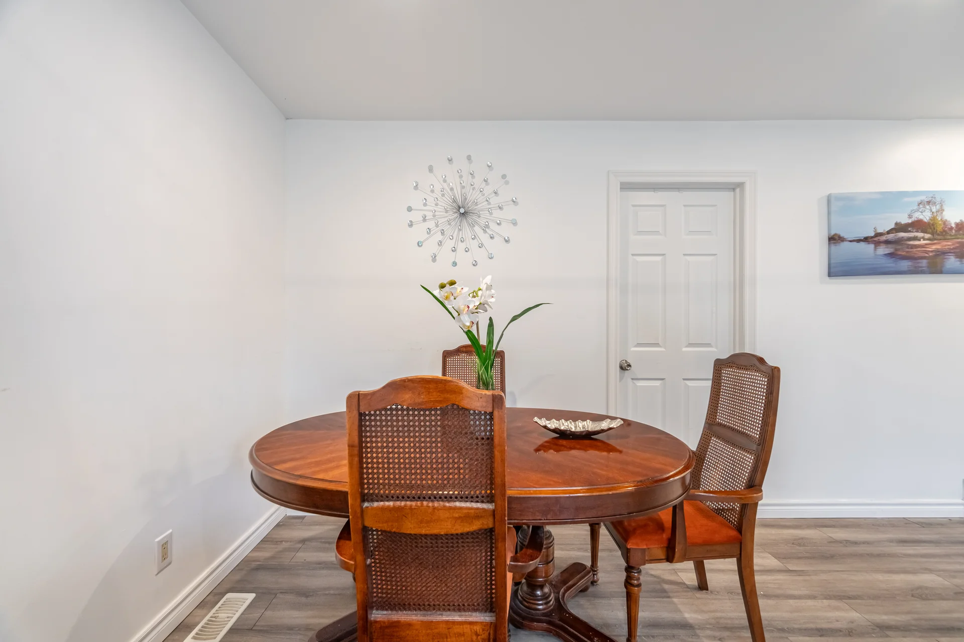406 Tamarack Drive, Waterloo - photo 14