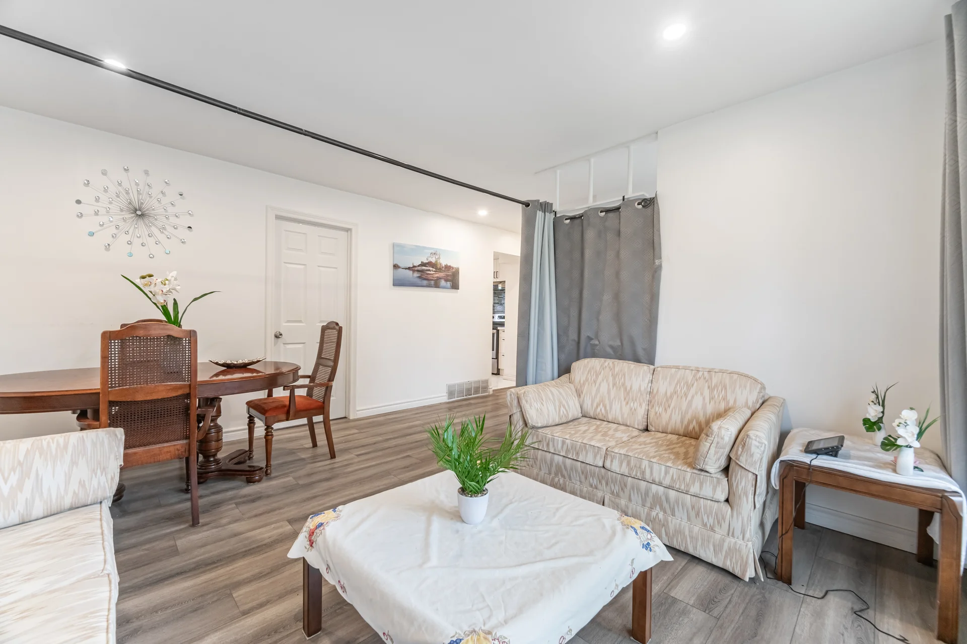 406 Tamarack Drive, Waterloo - photo 17