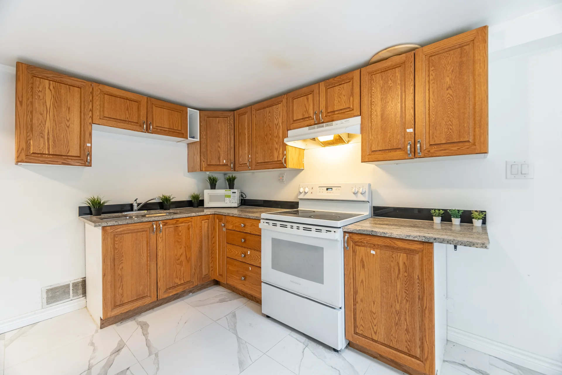 406 Tamarack Drive, Waterloo - photo 45