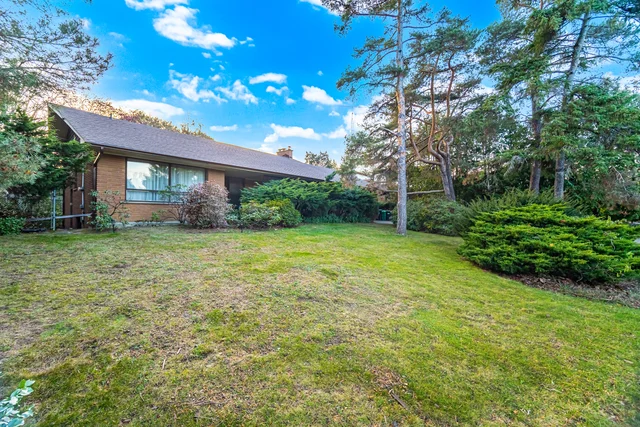 2264 Courrier Lane, Mississauga - photo 2