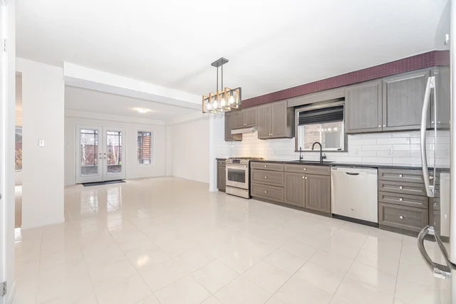 565 Sundew Drive, Waterloo - NON STAGED - photo 20