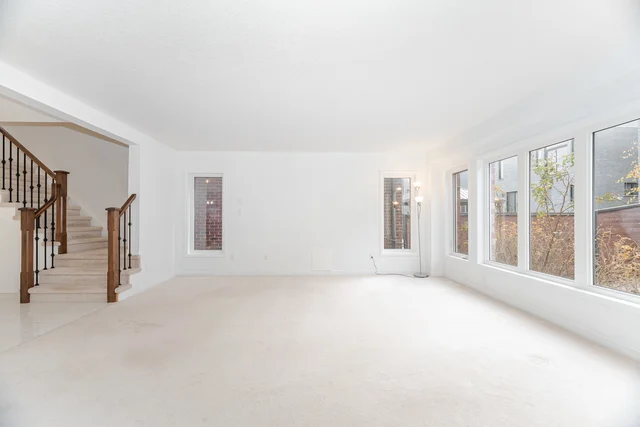 565 Sundew Drive, Waterloo - NON STAGED - photo 27