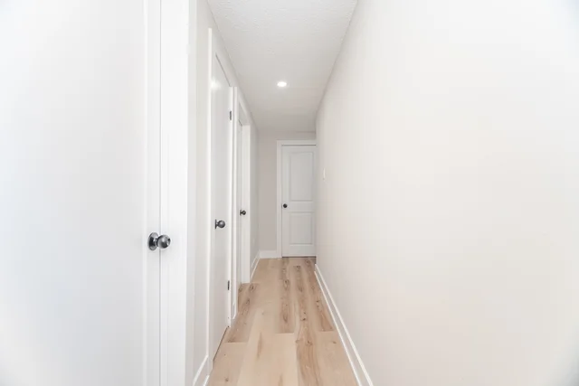 26 Graywood Road, Hamilton - photo 25