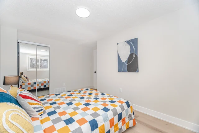 26 Graywood Road, Hamilton - photo 34