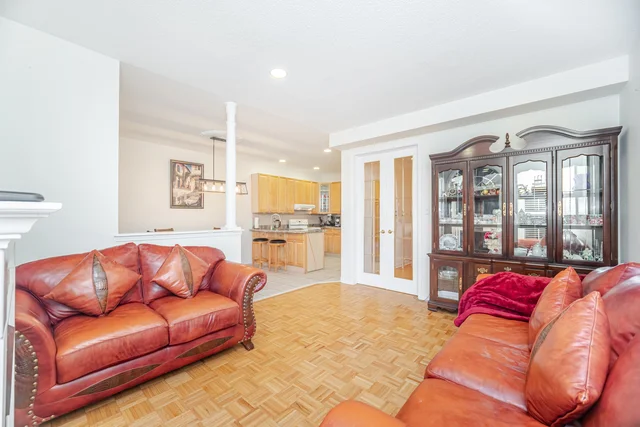 29 Kayla Crescent, Maple - photo 14