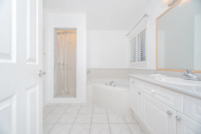 29 Kayla Crescent, Maple - photo 30